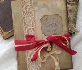 Haunted house themed Wedding guest book - 24 pages